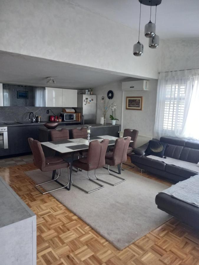 Apartment Brankica ポドストラナ エクステリア 写真