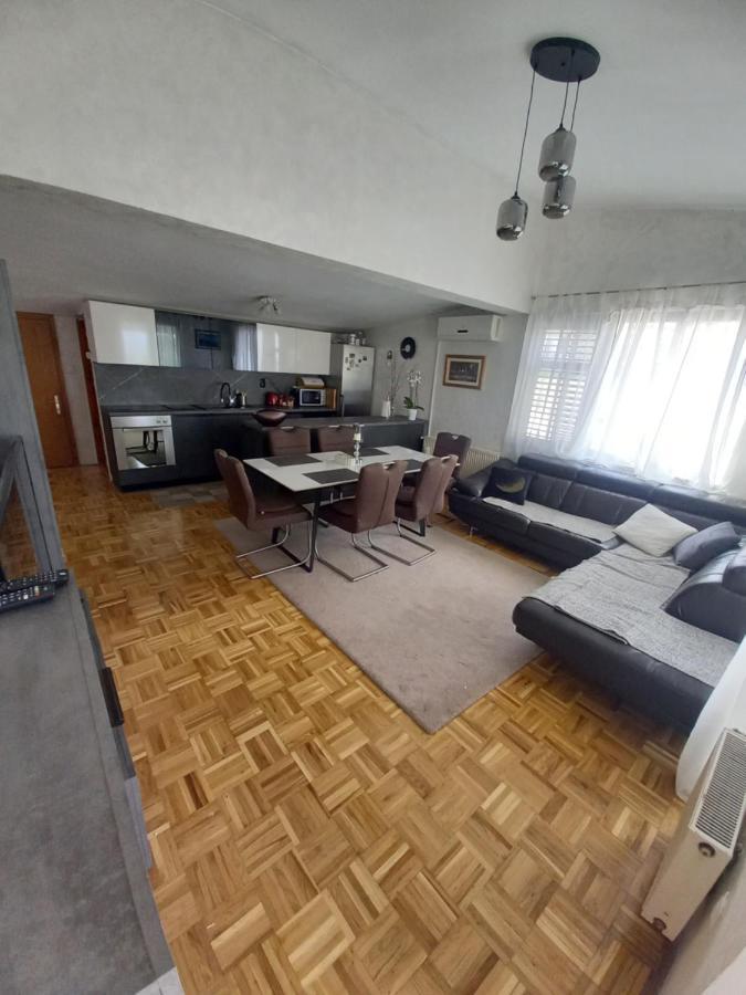 Apartment Brankica ポドストラナ エクステリア 写真