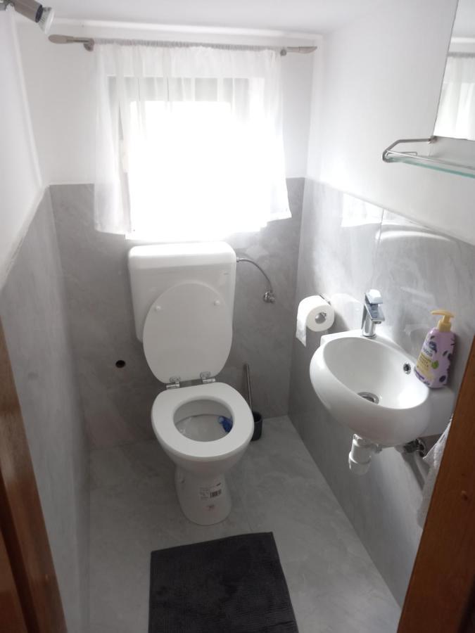 Apartment Brankica ポドストラナ エクステリア 写真