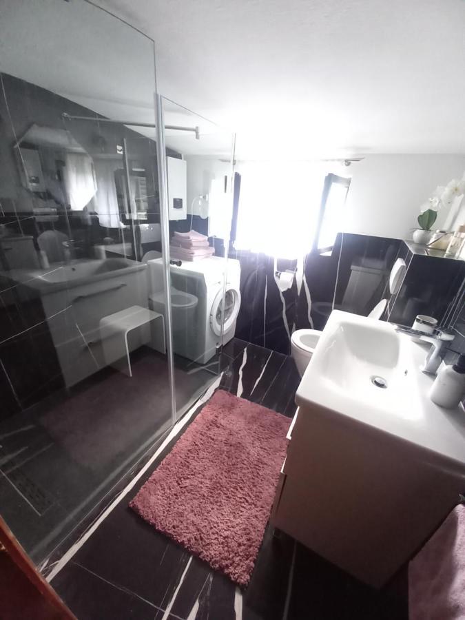 Apartment Brankica ポドストラナ エクステリア 写真